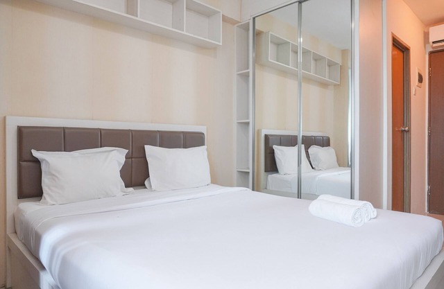 Good Deal And Cozy Stay Studio Room Tifolia Apartment