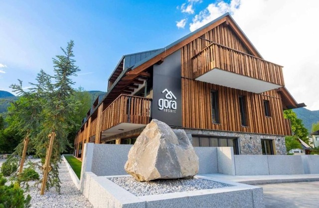 GORA RESORT