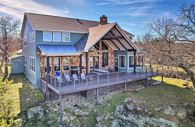 Gordon Home on Palo Pinto Creek Lake!
