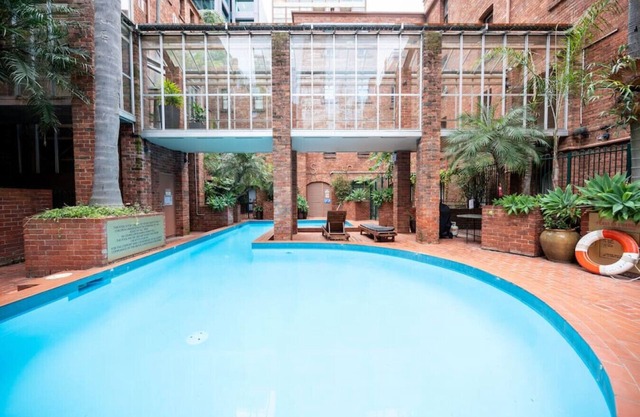 Gordon's Place Entire Apartment CBD Location
