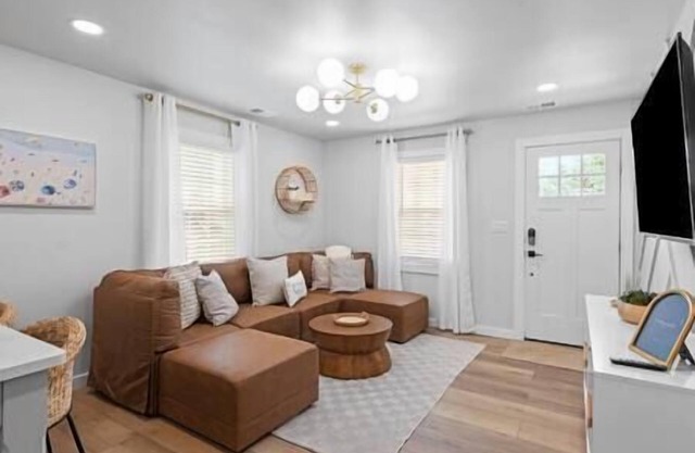 Gorgeous 2 BED house