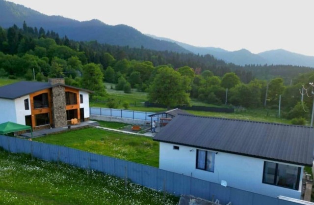Gorgeous 2-bedroom cottage in Tsemi for a relaxing getaway