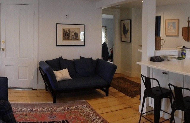 Precioso apartamento de 2ª planta, a pasos de restaurantes, muelle de la ciudad y Playa Mayo