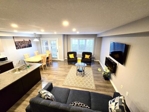 Gorgeous 3 bedroom 4 bed house