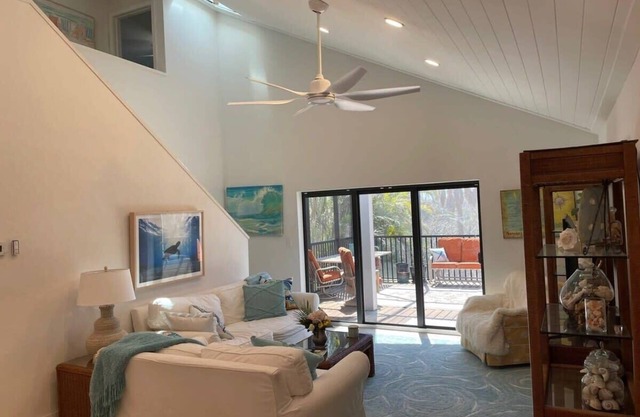 Gorgeous 3 Bedroom Home in the Dunes