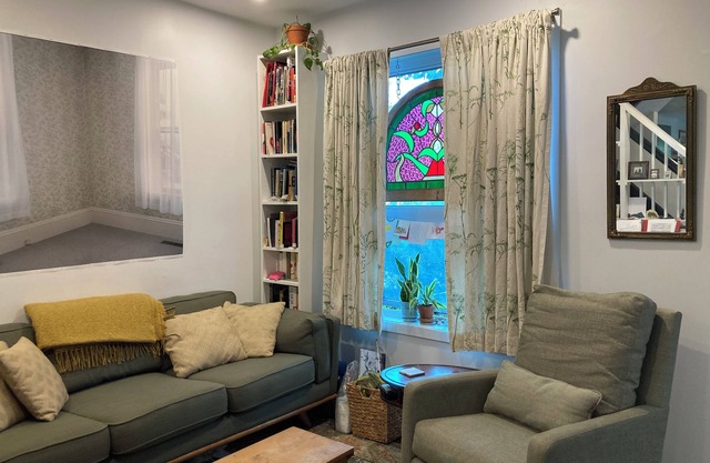 Gorgeous 3 bedroom in West-End Toronto, Close to U of Toronto, TMU