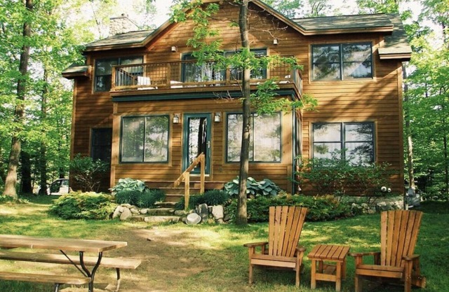 Hermosa casa de 5 dormitorios en el lago
