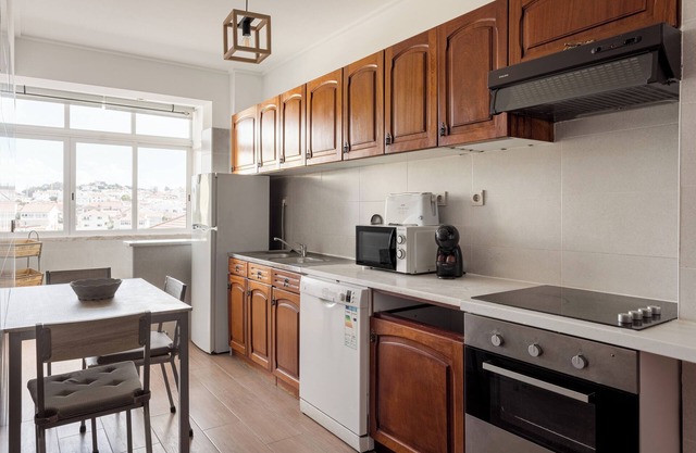 Altido Gorgeous 2-Bed Apt In Alcabideche W/Parking
