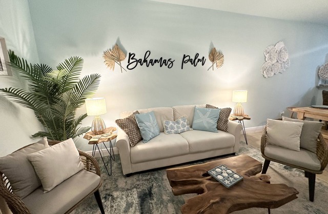 GORGEOUS! "Bahamas Palm" Ocean View! Cozy and Remodeled! Bimini Bay/North Bimini
