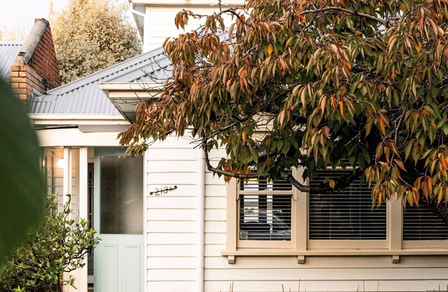 Gorgeous central Ballarat Home - walk to everything!