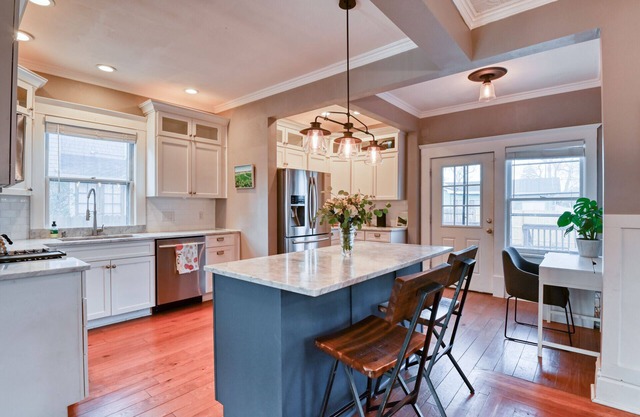 Gorgeous Historic Home- Close to everything!!