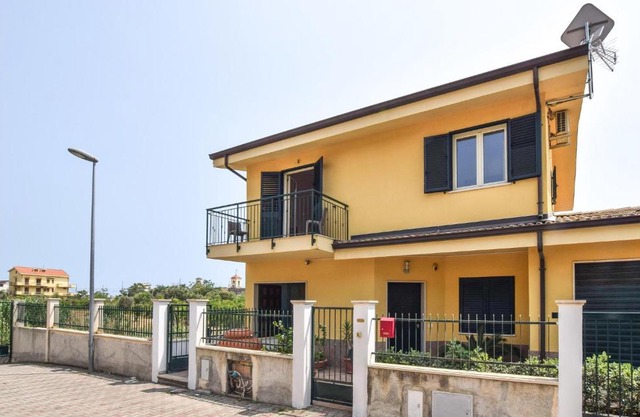 Gorgeous Home In Melito Porto Salvo