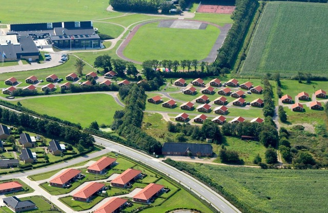 Preciosa casa de vacaciones en Skærbæk con piscina