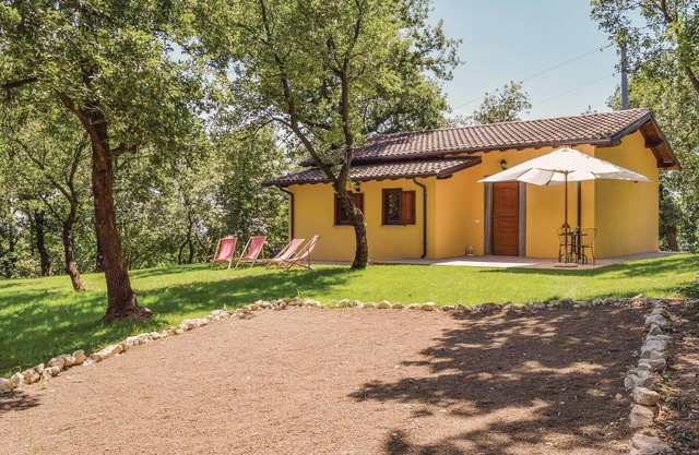 Preciosa casa en Fabrica di Roma -LT-