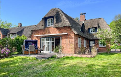 Gorgeous Home In Emmelsbüll-Horsbüll