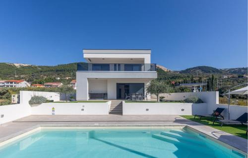 Gorgeous Home In Banjol