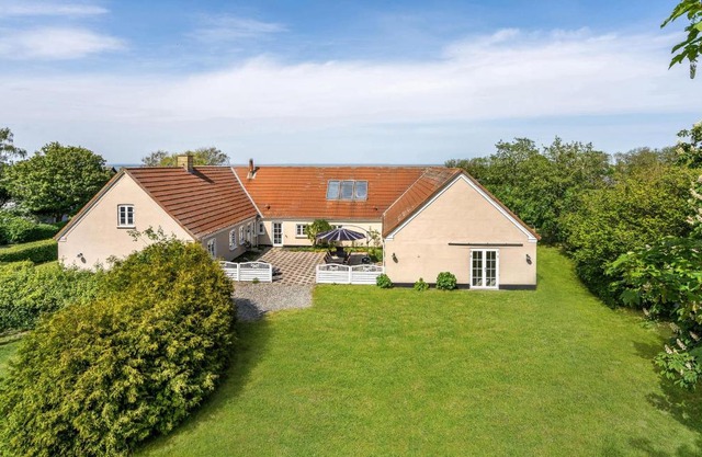 Gorgeous Home In Bogense With Wifi