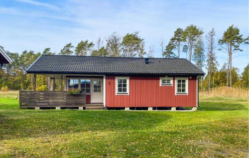 Gorgeous Home In Byxelkrok With Wifi