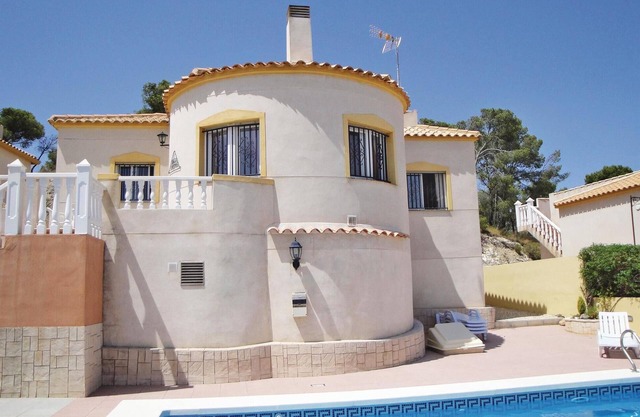 Preciosa casa en Castalla con WiFi