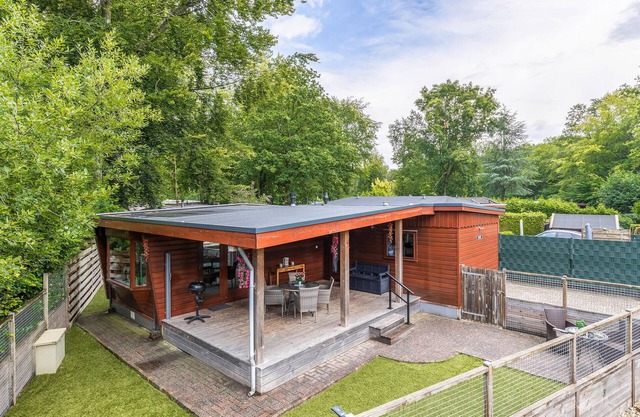 Gorgeous home in Erm with WiFi