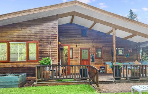 Gorgeous Home In Erm With Wifi