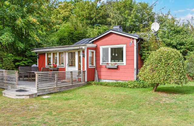 Gorgeous Home In Fjälkinge With Wifi