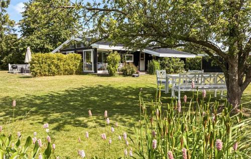 Gorgeous Home In Gilleleje With Wifi