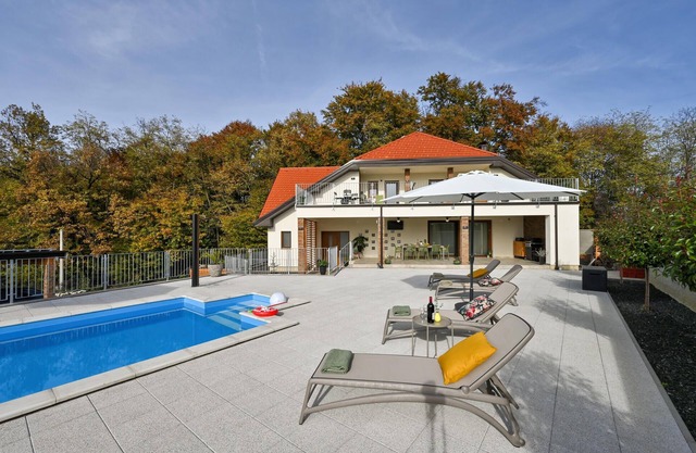 Preciosa casa en Grabrovnik con sauna