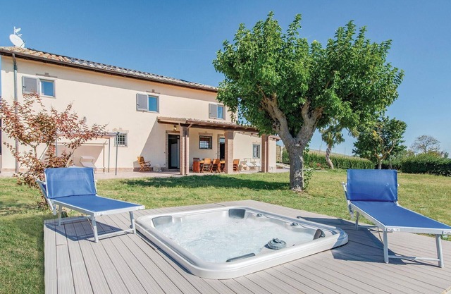 Impresionante casa en Mondavio -PU-