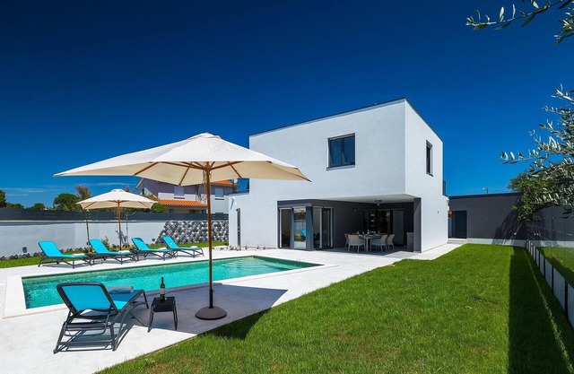 Preciosa casa en Pula