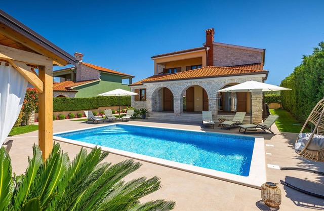 Preciosa casa en Pula