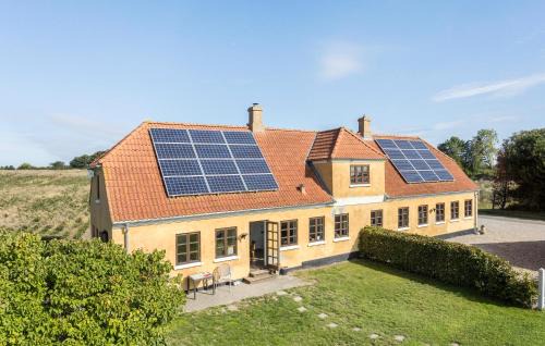 Gorgeous Home In Rudkøbing With Wifi