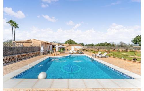 Gorgeous Home In S'alqueria Blanca