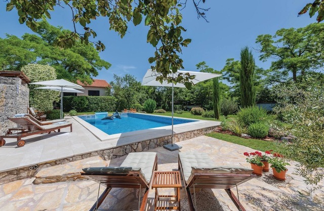 Preciosa casa en Svetvincenat con WiFi