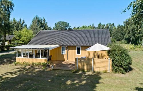 Gorgeous Home In Stege With Kitchen