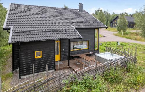 Gorgeous Home In Transtrand With Wifi