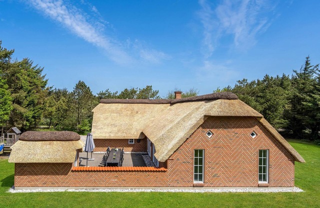 Preciosa casa en Ulfborg con cocina.