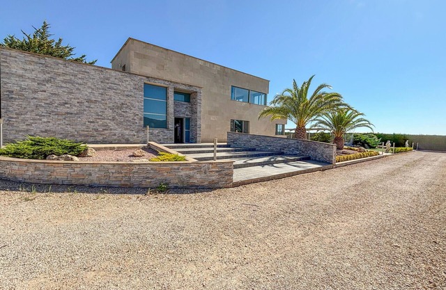 Preciosa casa en Yecla