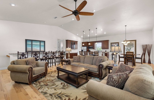 🏖️Gorgeous Home Steps from the Beach | Pet Friendly | Close Enough🏖️