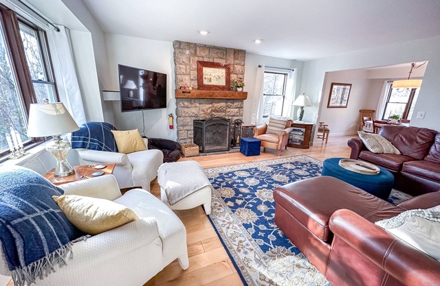 Gorgeous Mountain Home Near Mad River Glen