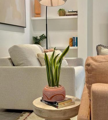 Gorgeous newly refurbished 2 bedroom apartment in London
