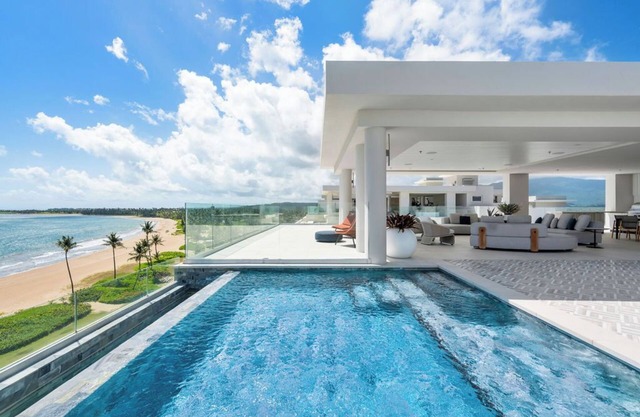 Gorgeous Ocean Front Penthouse at the St. Regis Bahia Beach Resort