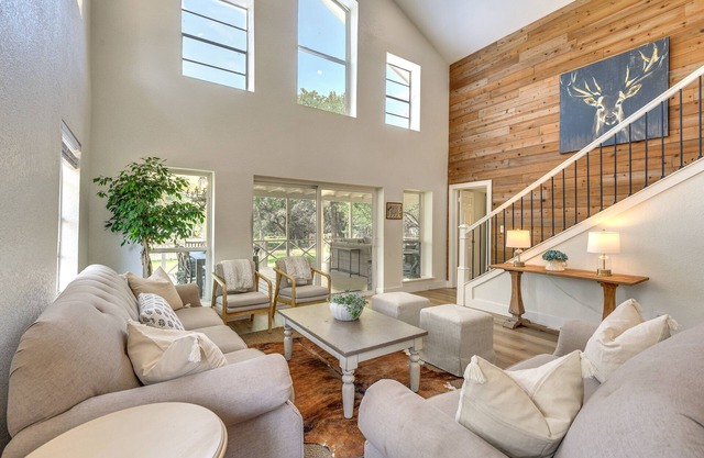 Gorgeous Palo Pinto Home w/ Private Hot Tub!