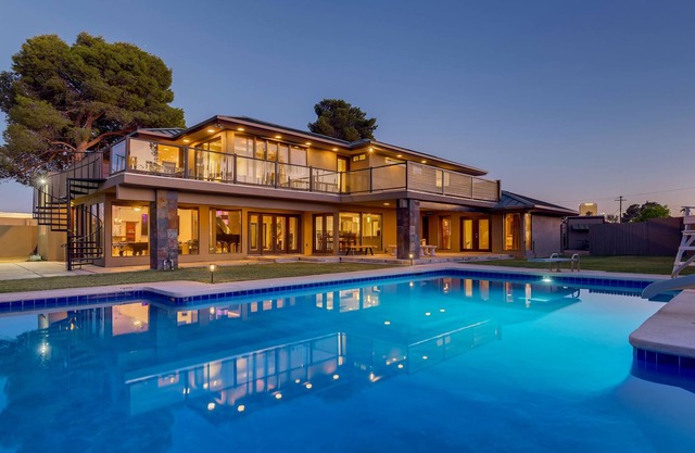 Gorgeous Pool/Spa Home near the Strip