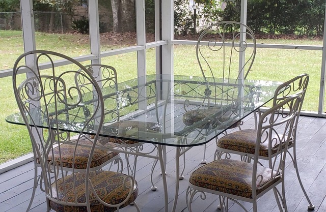 Gorgeous Renovated Home - 3 min from I-10