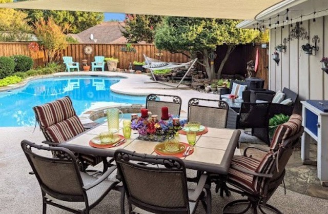 Hermosa familia de Plano Home ~ patio privado piscina Oasis