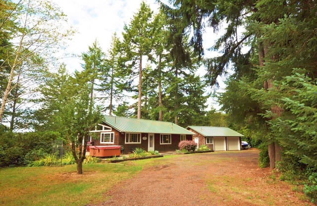 Casa aislada en el lago Woahink
