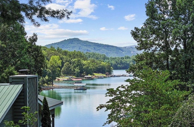Gorgeous View of Lake Nottely!