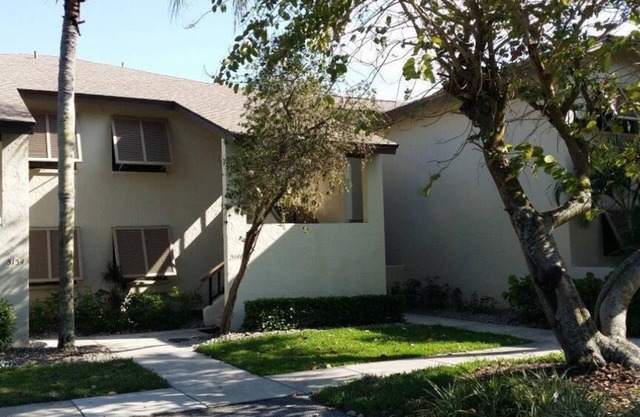 Disponible para temporada alta, aplicar! Inmaculado y magnífico condominio - Meadows Golf & Cc
