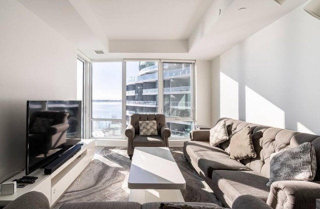 Gorgeous Waterfront Condo